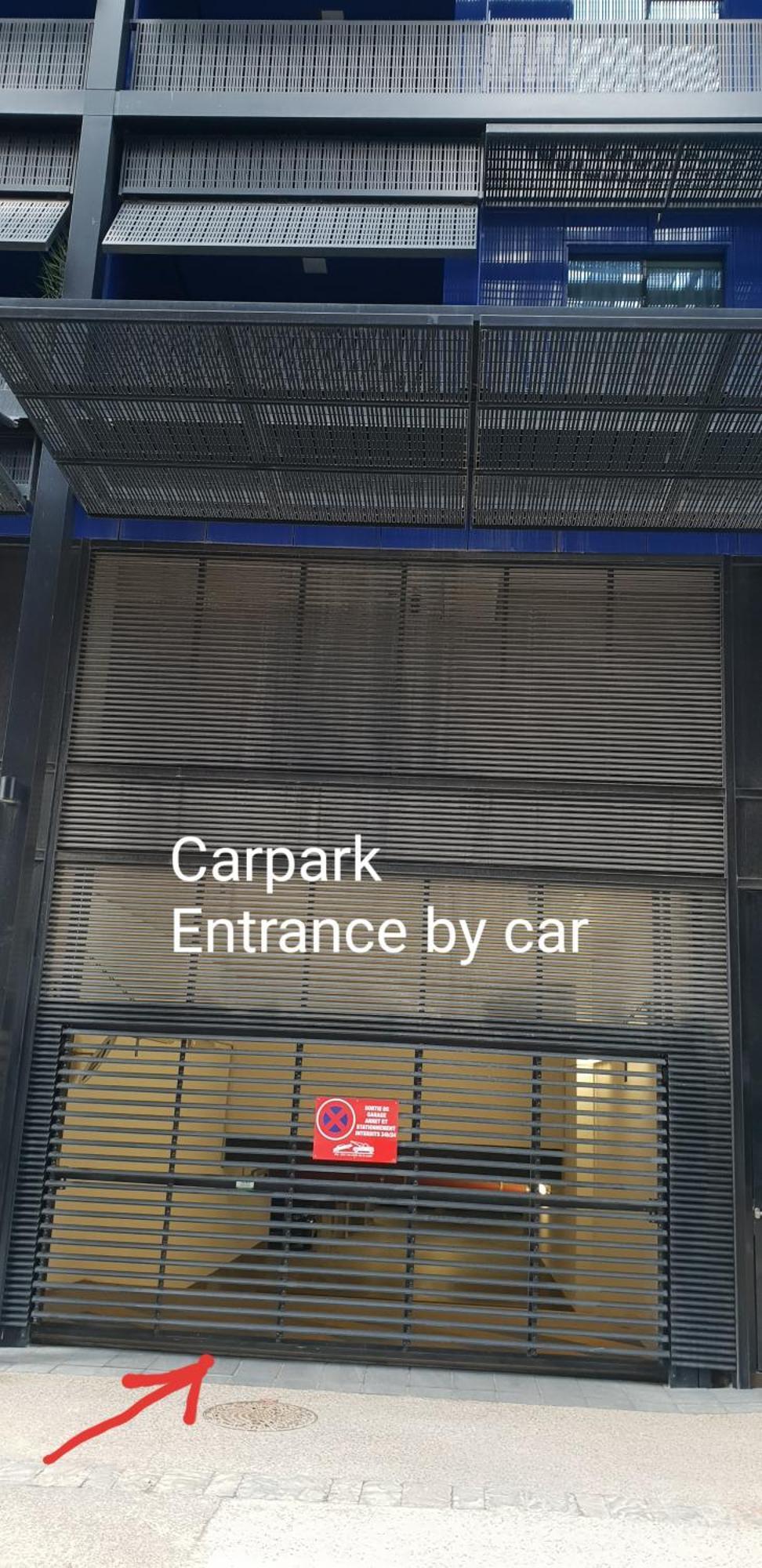Bel Appartement Contemporain Avec Terrasse Climatisation Et Parking Payant En Option Strasbourg Eksteriør billede