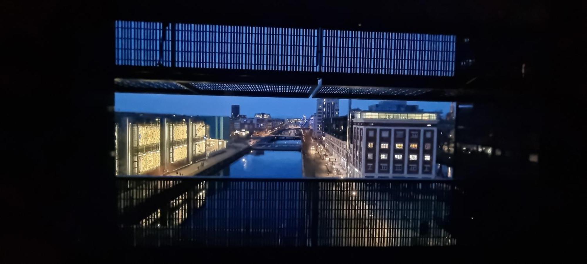 Bel Appartement Contemporain Avec Terrasse Climatisation Et Parking Payant En Option Strasbourg Eksteriør billede